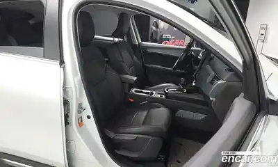 Renault XM3 2023 1.6 Автомат в Москве № 520445, миниатюра 9