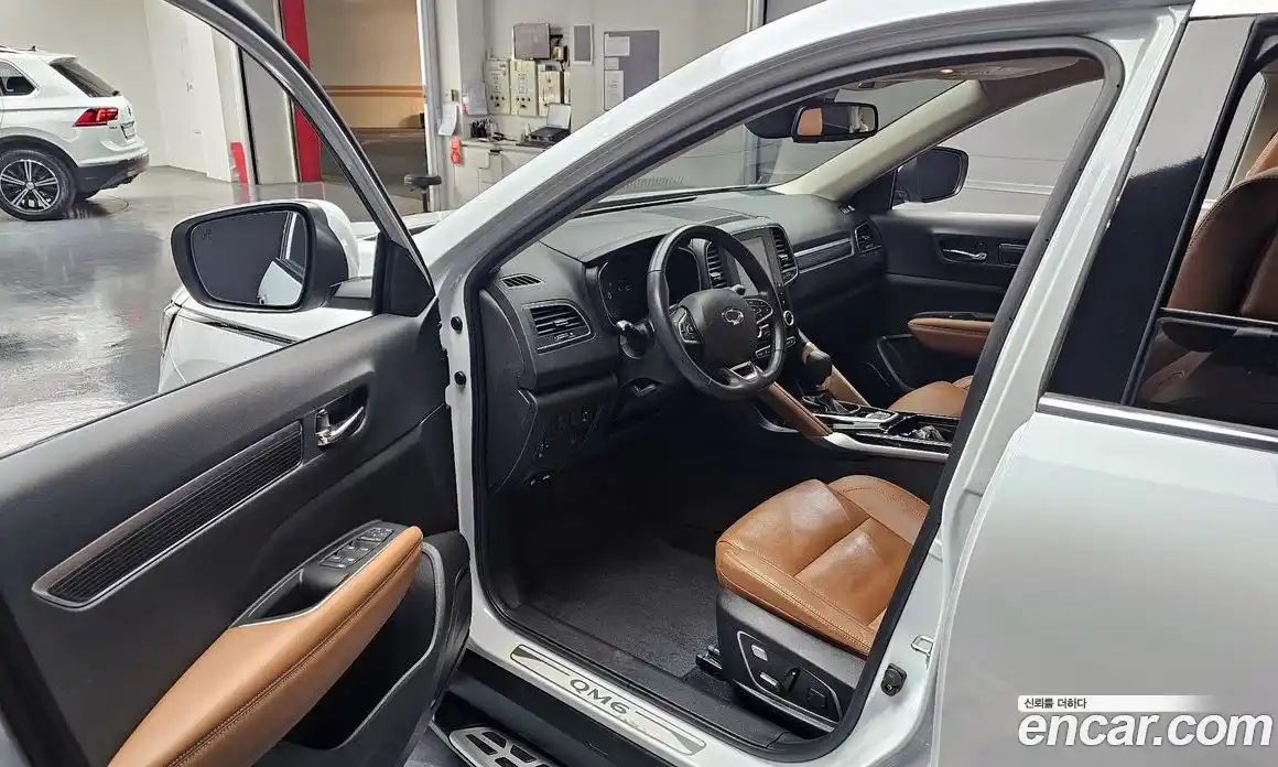 Renault QM6 2023 2.0 Автомат в Москве № 520712, фото 11