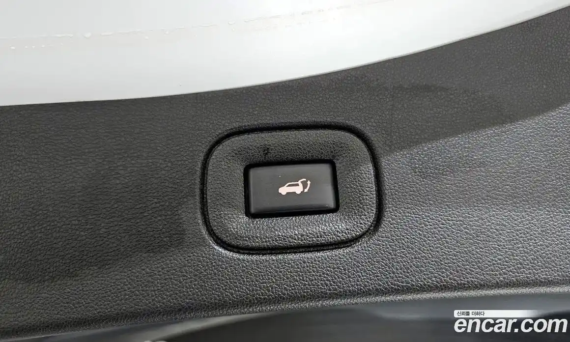 Renault QM6 2023 2.0 Автомат в Москве № 520712, фото 18