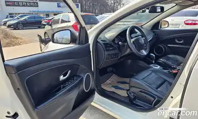 Renault SM3 2014 1.6 Автомат в Москве № 521729, миниатюра 10