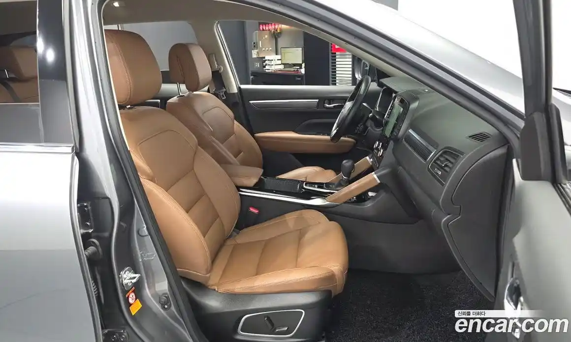 Renault QM6 2021 2.0 Автомат в Москве № 521750, фото 11