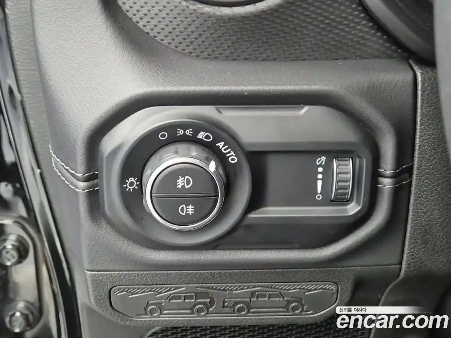 Jeep Wrangler 2025 2.0 Автомат в Москве № 522401, фото 17