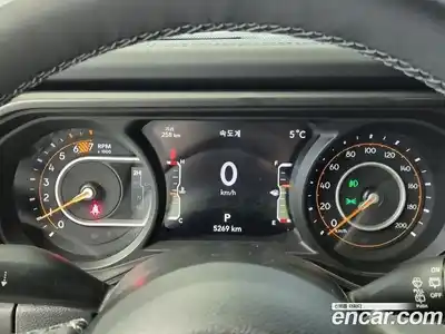 Jeep Wrangler 2025 2.0 Автомат в Москве № 522401, миниатюра 6