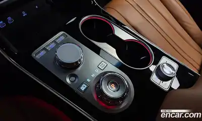 Genesis GV80 2024 2.5 Автомат в Москве № 523553, миниатюра 9