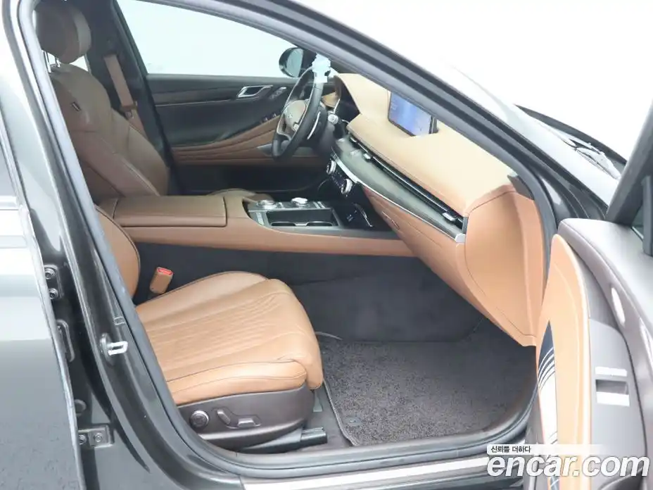 Genesis G80 2024 2.5 Автомат в Москве № 524319, фото 13