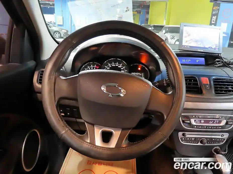 Renault SM3 2011 1.6 Автомат в Москве № 524535, фото 15