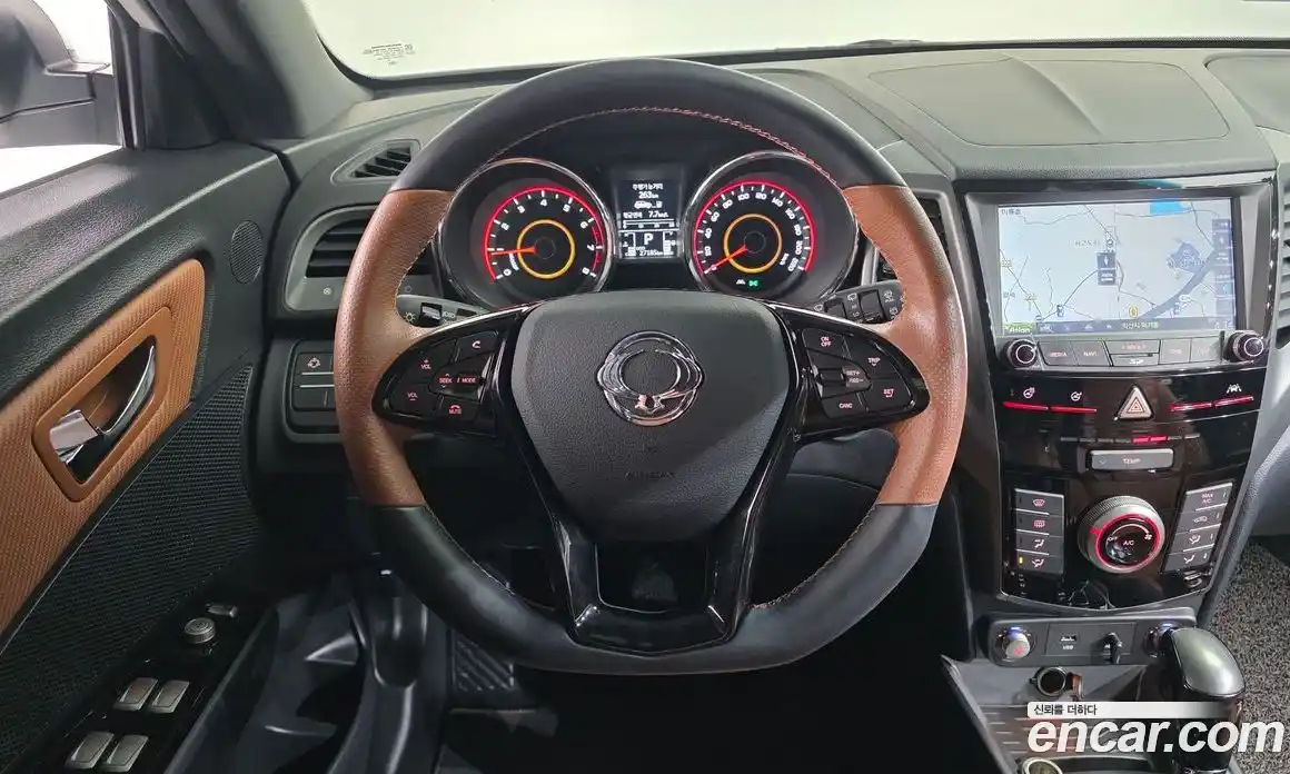 SsangYong TIBOLI 2018 1.6 Автомат в Москве № 525296, фото 14