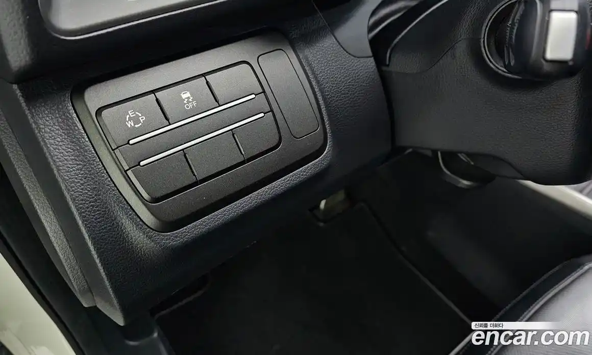 SsangYong TIBOLI 2015 1.6 Автомат в Москве № 525703, фото 14