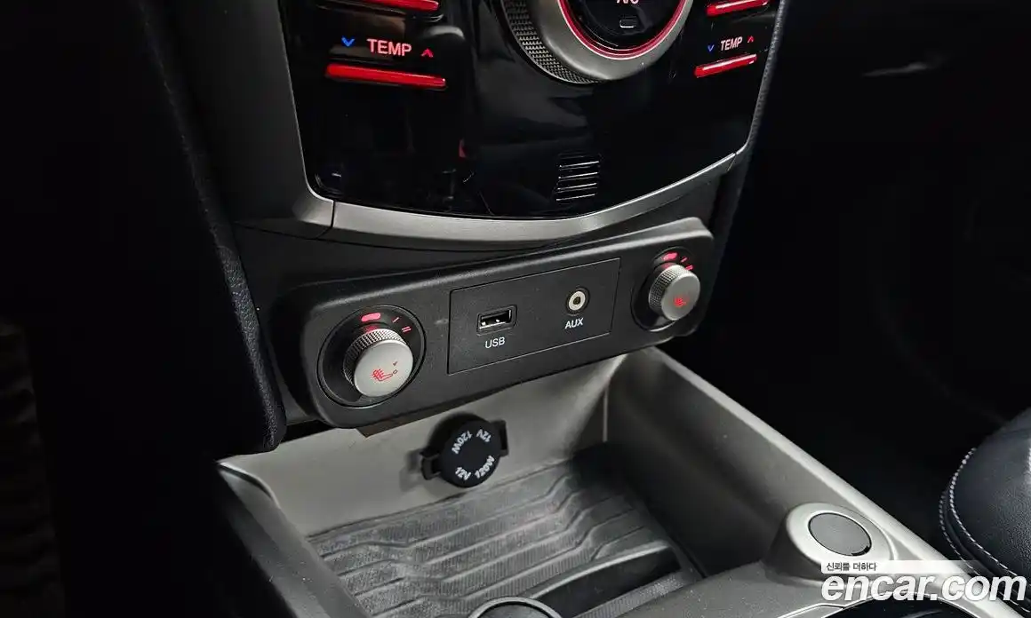 SsangYong TIBOLI 2015 1.6 Автомат в Москве № 525703, фото 17