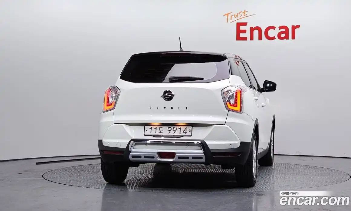 SsangYong TIBOLI 2015 1.6 Автомат в Москве № 525703, фото 4