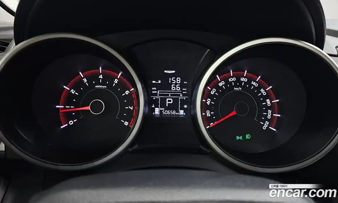 SsangYong TIBOLI 2015 1.6 Автомат в Москве № 525703, фото 8