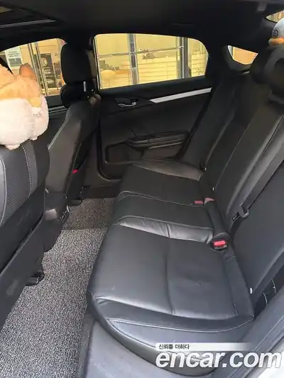 Honda Civic 2019 1.5 Автомат в Москве № 526713, миниатюра 10