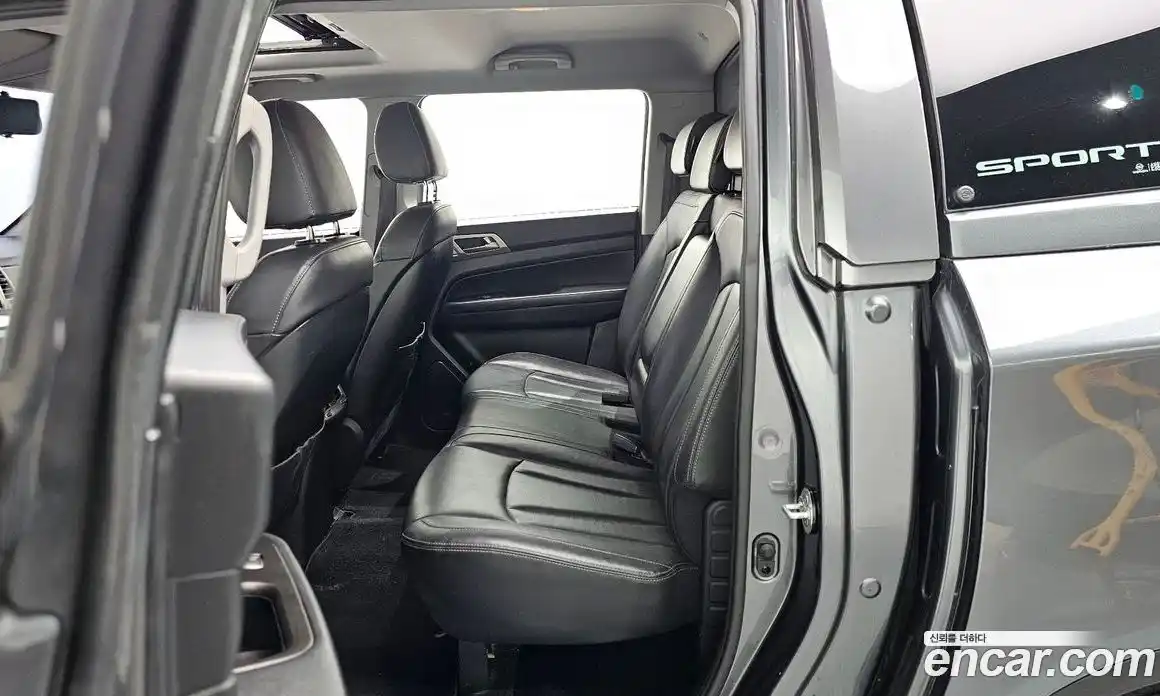 SsangYong Rexton 2018 2.2 Автомат в Москве № 526768, фото 12
