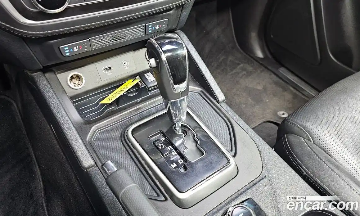 SsangYong Rexton 2018 2.2 Автомат в Москве № 526768, фото 9