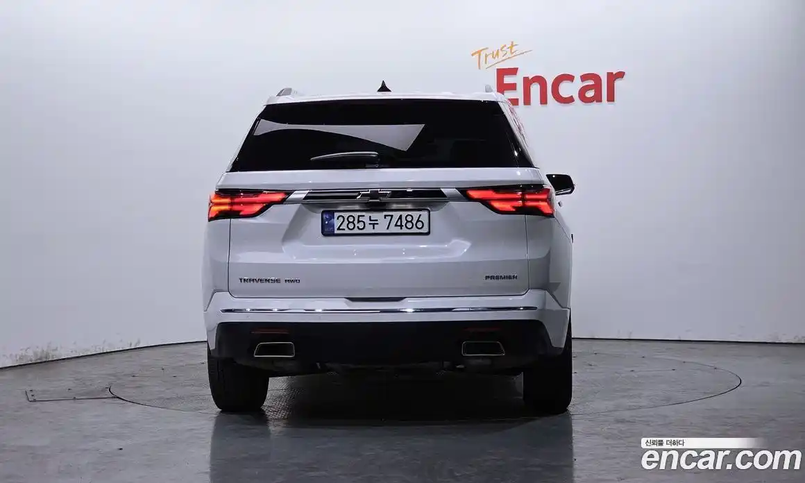 Chevrolet Traverse 2023 3.6 Автомат в Москве № 527824, фото 3