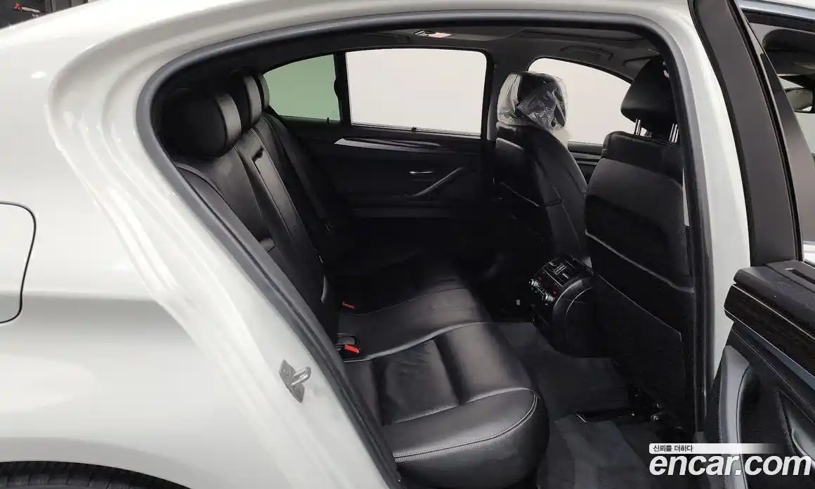 BMW 5-Series 2016 2.0 Автомат в Москве № 528737, фото 12