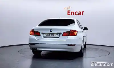 BMW 5-Series 2016 2.0 Автомат в Москве № 528737, миниатюра 4