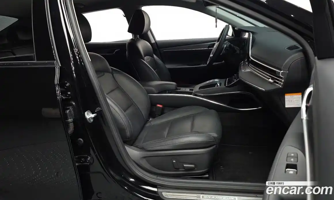 Hyundai Grandeur 2022 2.4 Автомат в Москве № 529971, фото 11