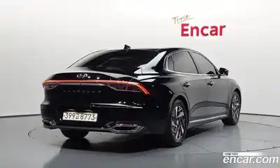 Hyundai Grandeur 2022 2.4 Автомат в Москве № 529971, миниатюра 2