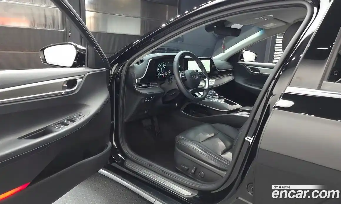 Hyundai Grandeur 2022 2.4 Автомат в Москве № 529971, фото 10