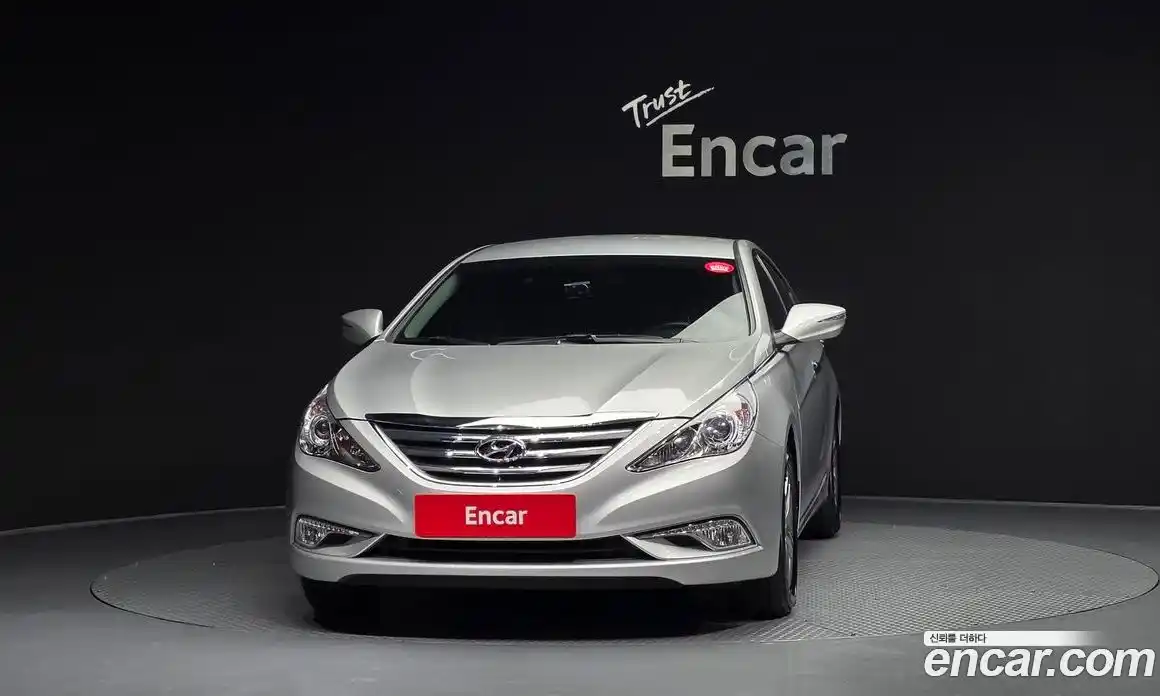 Hyundai Sonata 2013 2.0 Автомат в Москве № 530203, фото 3