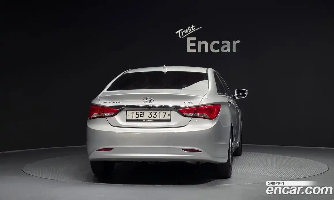 Hyundai Sonata 2013 2.0 Автомат в Москве № 530203, фото 4