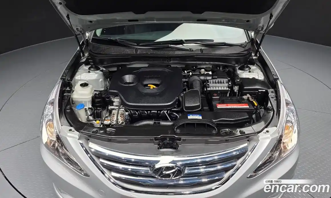 Hyundai Sonata 2013 2.0 Автомат в Москве № 530203, фото 6