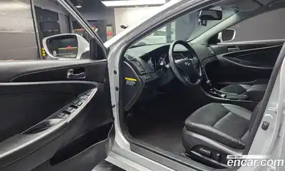 Hyundai Sonata 2013 2.0 Автомат в Москве № 530203, миниатюра 10