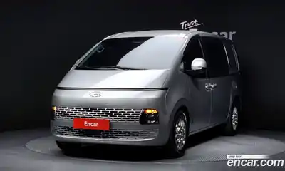 Hyundai Staria, 2024