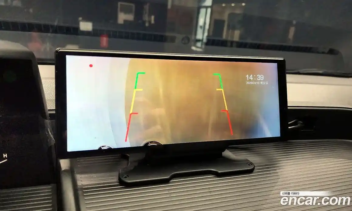 Hyundai Staria 2024 3.5 Автомат в Москве № 530270, фото 16