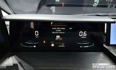 Hyundai Staria 2024 3.5 Автомат в Москве № 530270, миниатюра 8