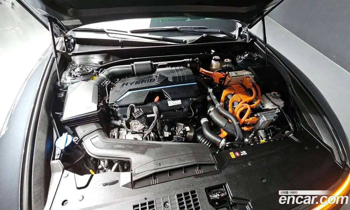 Hyundai Grandeur 2023 1.6 Автомат в Москве № 530589, фото 6