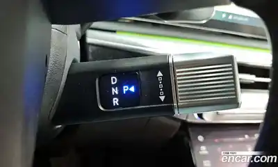 Hyundai Grandeur 2023 1.6 Автомат в Москве № 530589, миниатюра 9