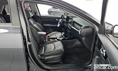 Kia K3 2024 1.6 Автомат в Москве № 532346, миниатюра 11