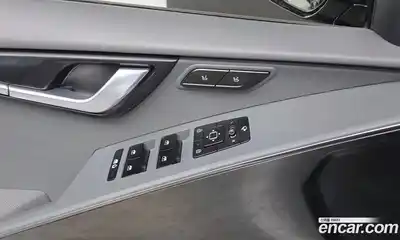 Kia Niro 2023 1.6 Автомат в Москве № 532656, миниатюра 12