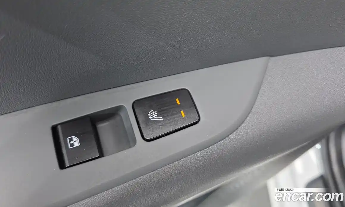 Kia Niro 2023 1.6 Автомат в Москве № 532656, фото 18