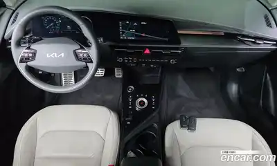 Kia Niro 2023 1.6 Автомат в Москве № 532656, миниатюра 7