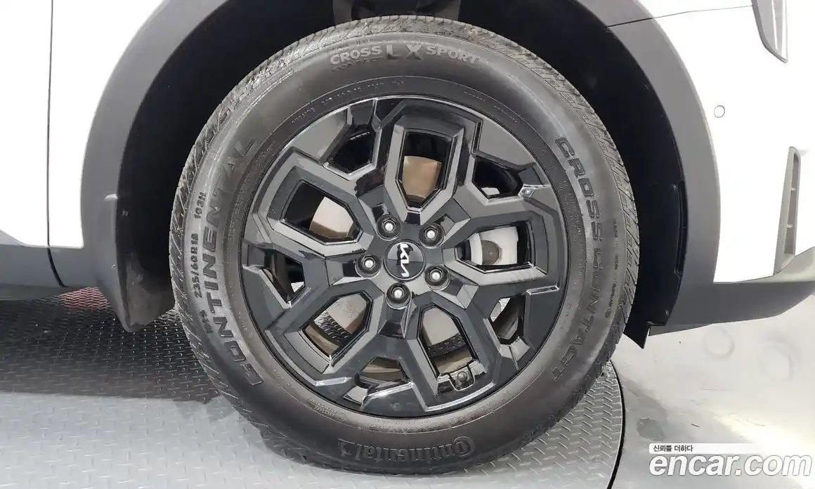 Kia Sorento 2024 1.6 Автомат в Москве № 532705, фото 4