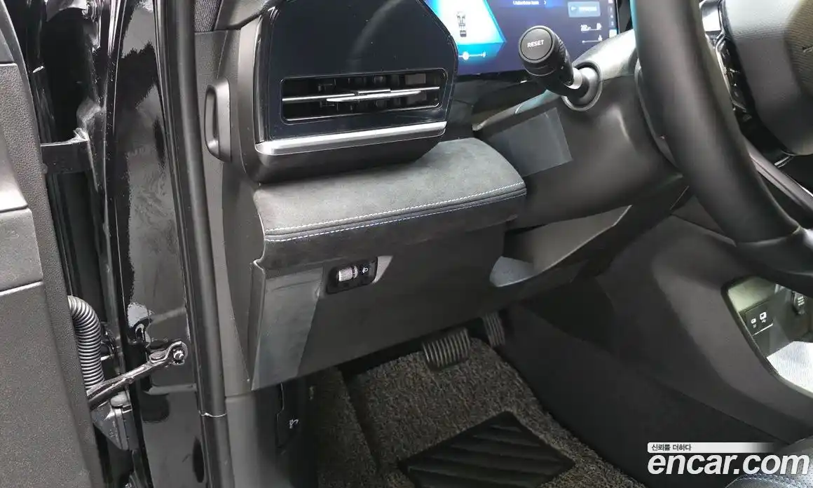 Renault Grand Koleos 2025 1.5 Автомат в Москве № 533275, фото 12