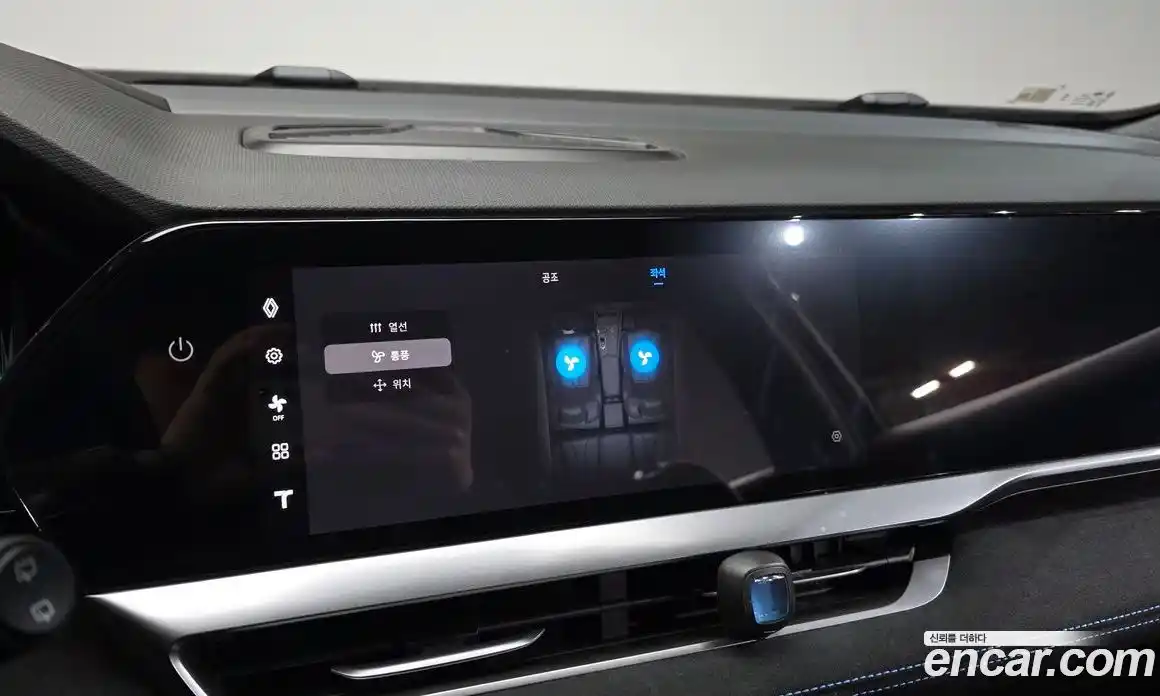 Renault Grand Koleos 2025 1.5 Автомат в Москве № 533275, фото 16