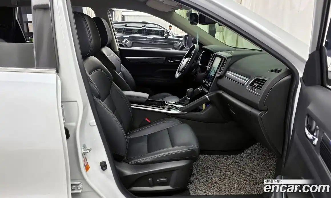 Renault QM6 2022 2.0 Автомат в Москве № 533300, фото 10