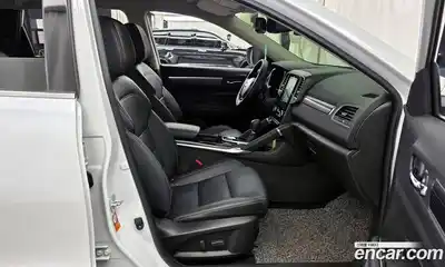 Renault QM6 2022 2.0 Автомат в Москве № 533300, миниатюра 10