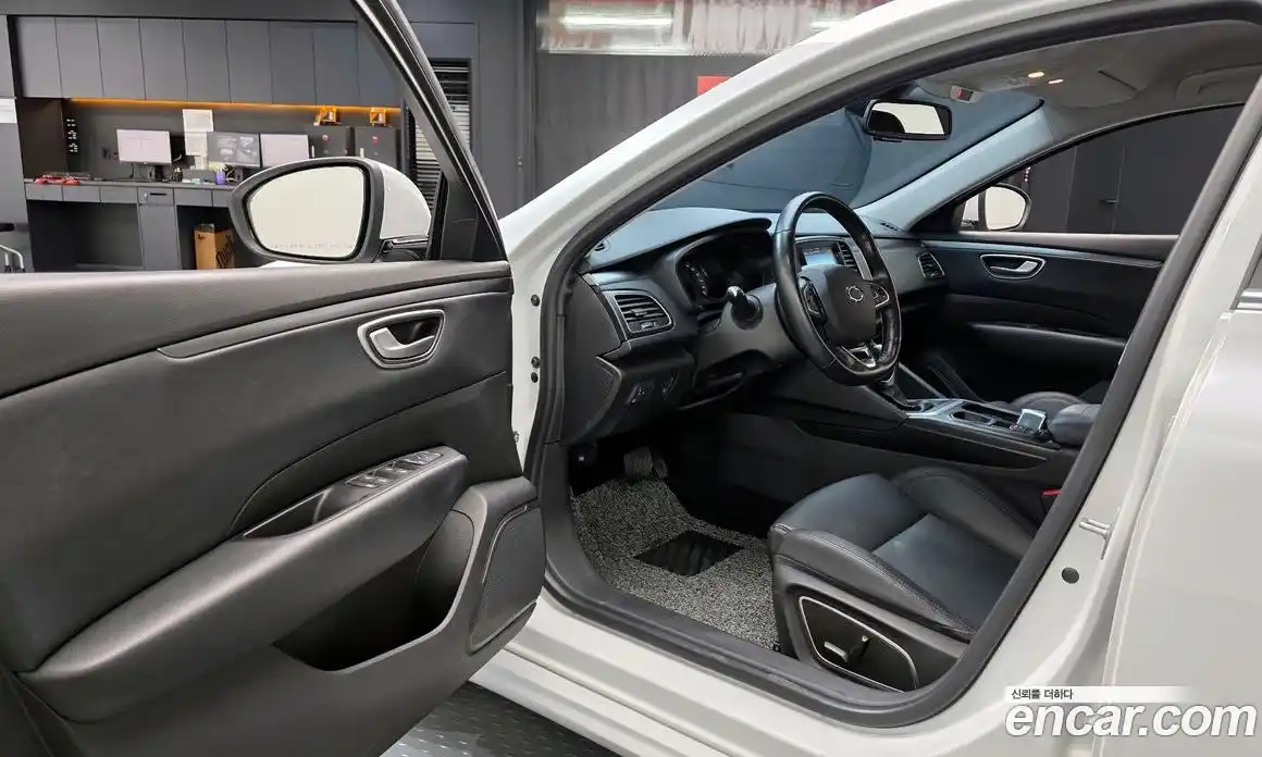 Renault SM6 2019 2.0 Автомат в Москве № 533445, фото 10