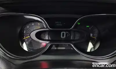 Renault QM3 2015 1.5 Автомат в Москве № 533684, миниатюра 8