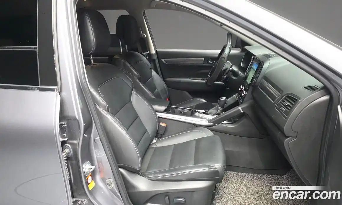 Renault QM6 2019 2.0 Автомат в Москве № 533822, фото 11