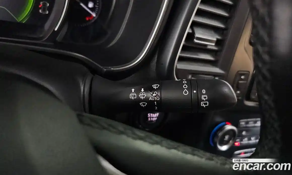 Renault QM6 2024 2.0 Автомат в Москве № 534258, фото 19