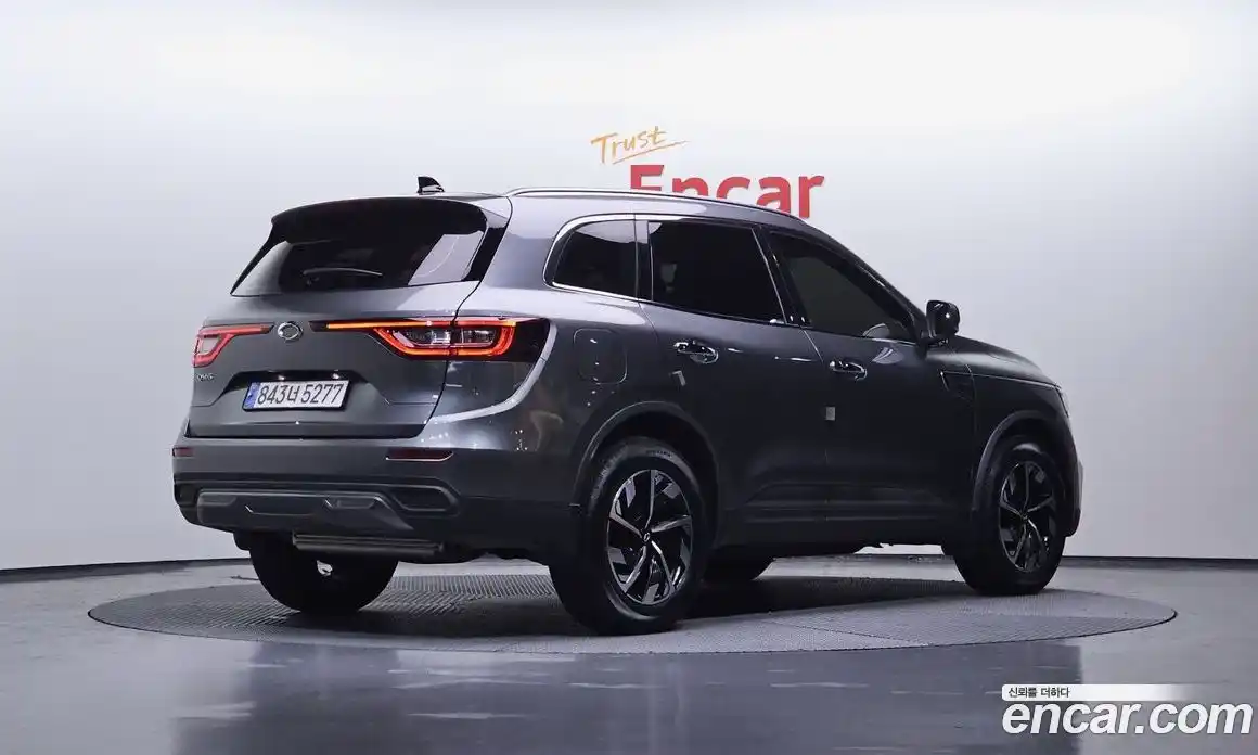 Renault QM6 2024 2.0 Автомат в Москве № 534258, фото 2