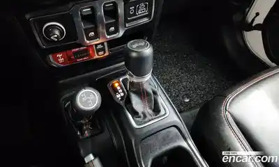 Jeep Wrangler 2022 2.0 Автомат в Москве № 534541, миниатюра 9