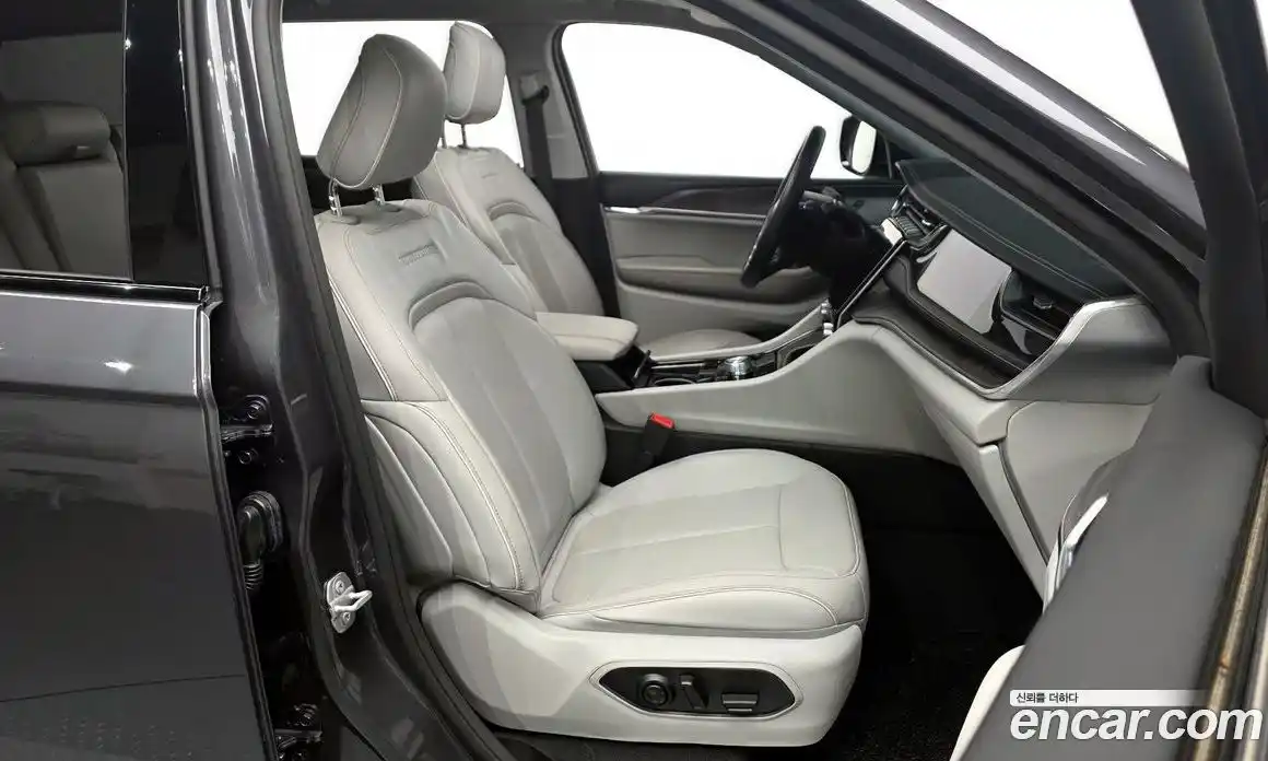 Jeep Cherokee 2022 3.6 Автомат в Москве № 534719, фото 11