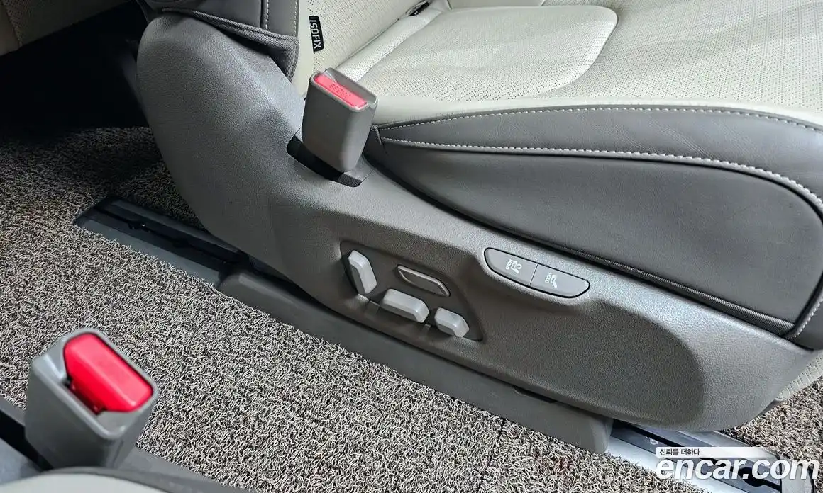 Kia Canival 2023 3.5 Автомат в Москве № 535220, фото 18